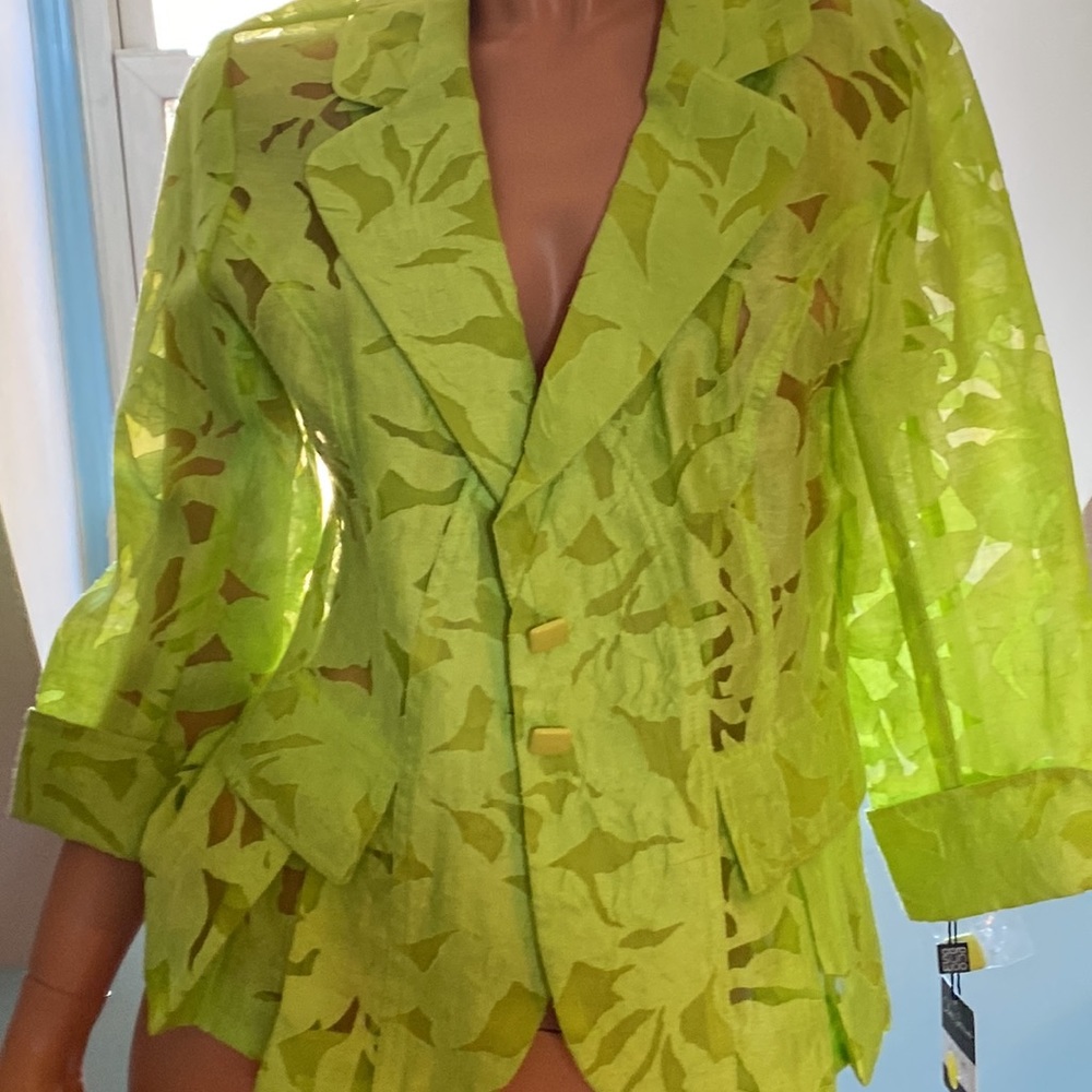 DESIGNER CLARA SUN WOO ACCENT JACKET NWT SIZE M OPEN WEAVE UNIQUE